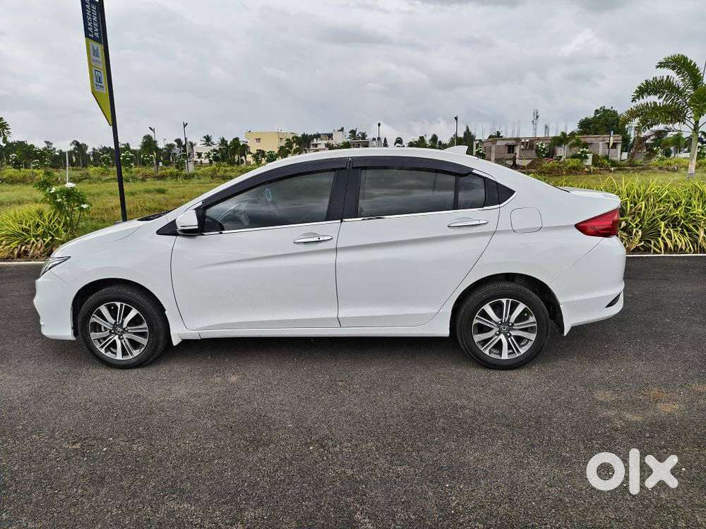 Honda City 1.5 V 4th Gen I-vtec Mt, 2022, Petrol