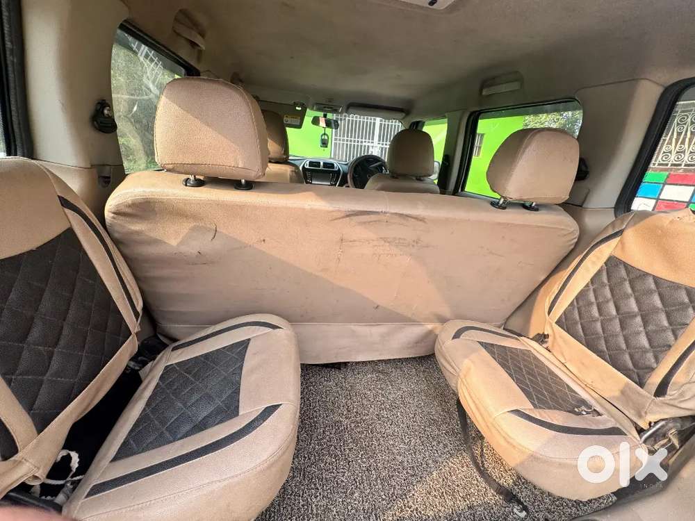 Mahindra Tuv 300 2018