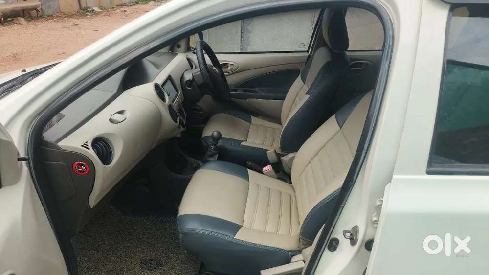 Toyota Etios 2016 Diesel 390000 Km Driven