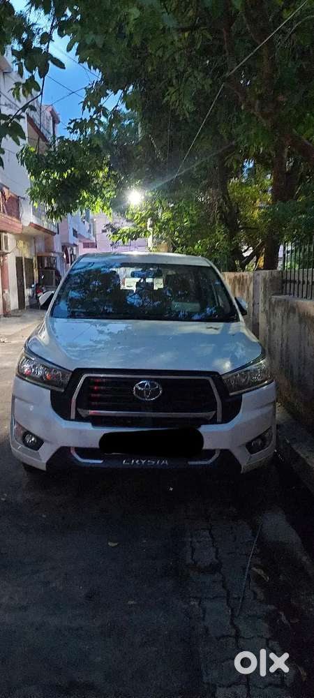 Toyota Innova Crysta Gx Plus 8 Seater  1st Owner  40,711 Km