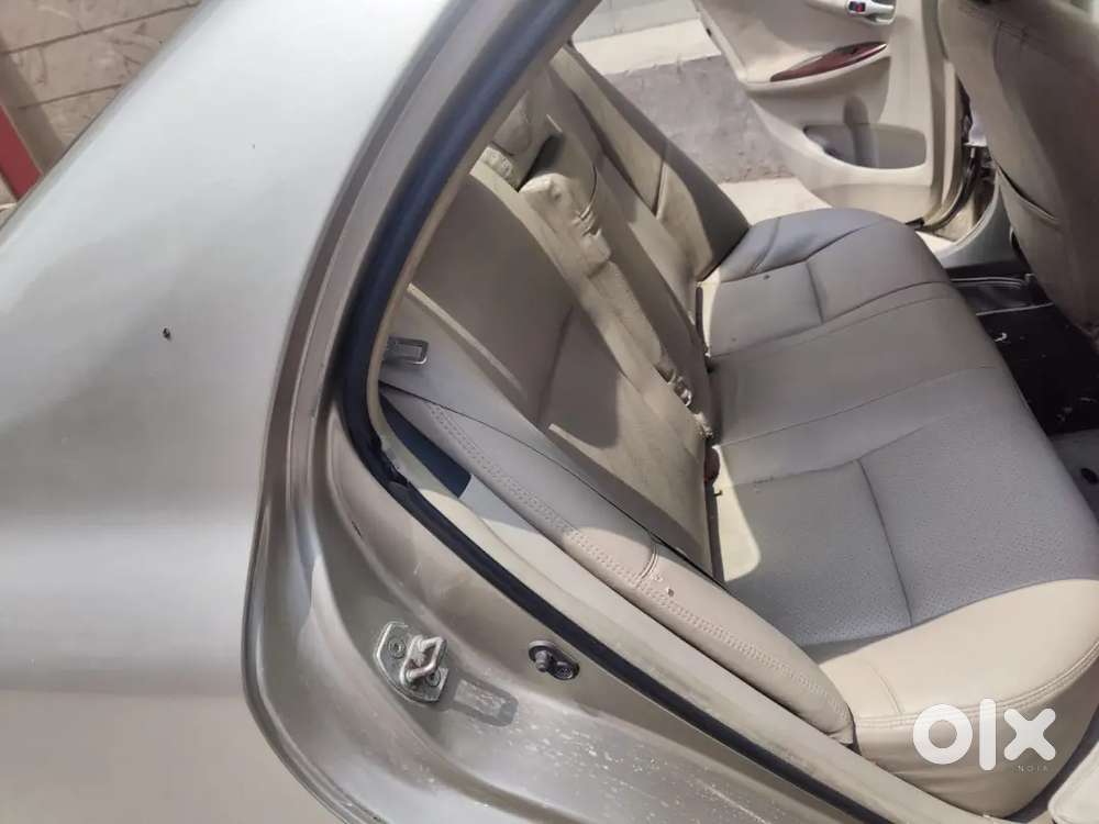Toyota Corolla Altis 2012 Model Limited Editions