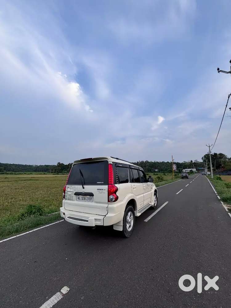 Mahindra Scorpio 2009 Diesel 229000 Km Driven