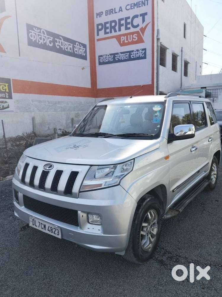 Mahindra Tuv 300 T8 Amt (automatic), 2016, Diesel
