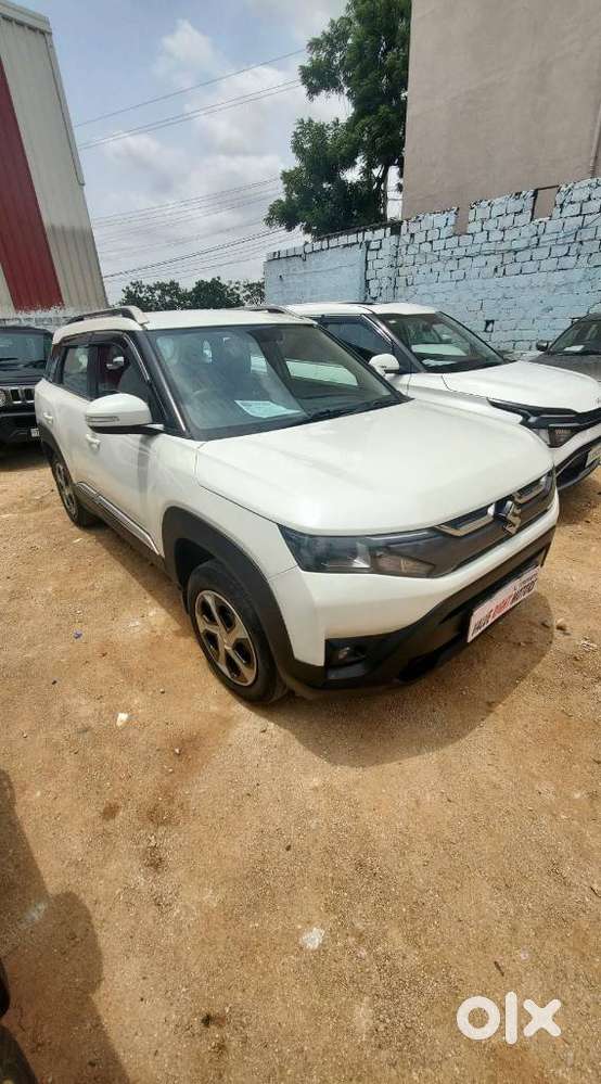 Maruti Suzuki Brezza 1.5 Vxi Smart Hybrid, 2024, Petrol