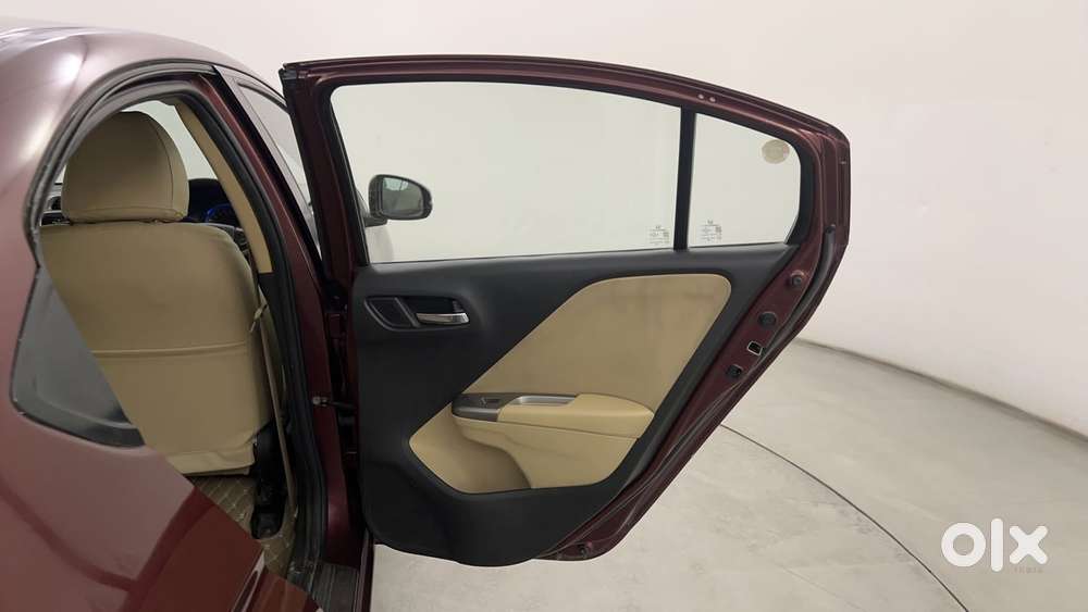 Honda City I-vtec S, 2016, Petrol