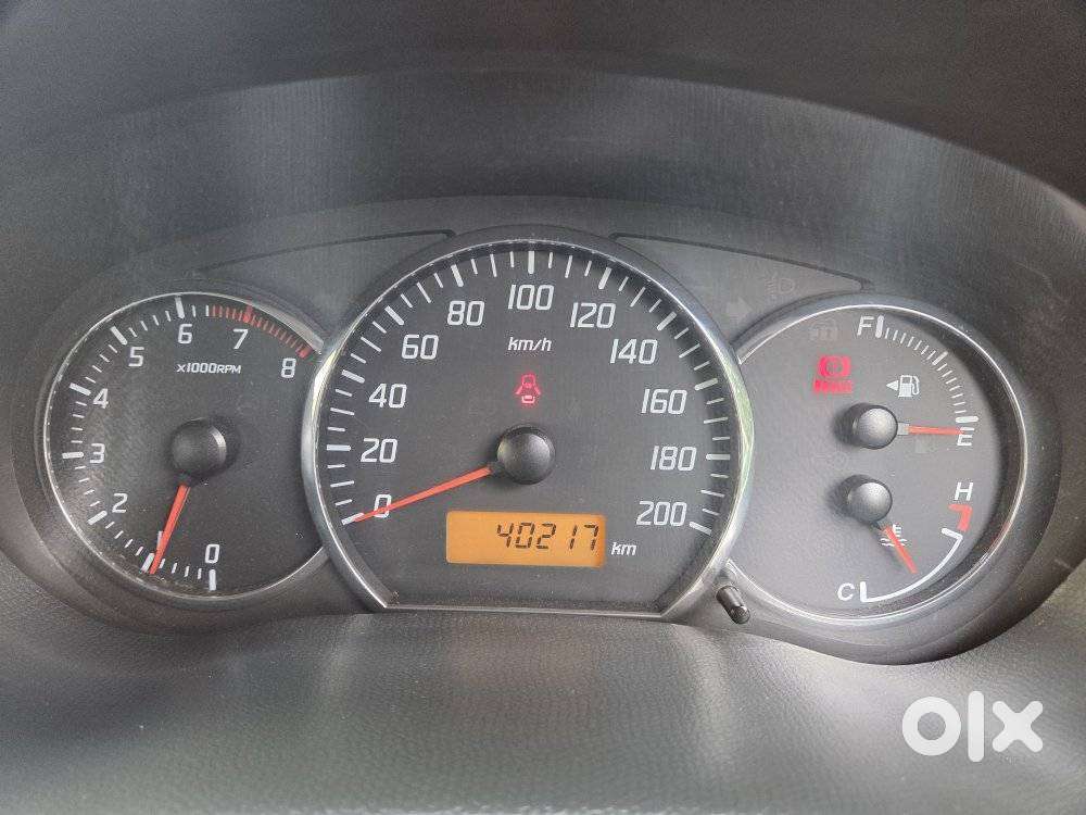 Maruti Suzuki Swift Dzire Vxi, 2009, Petrol