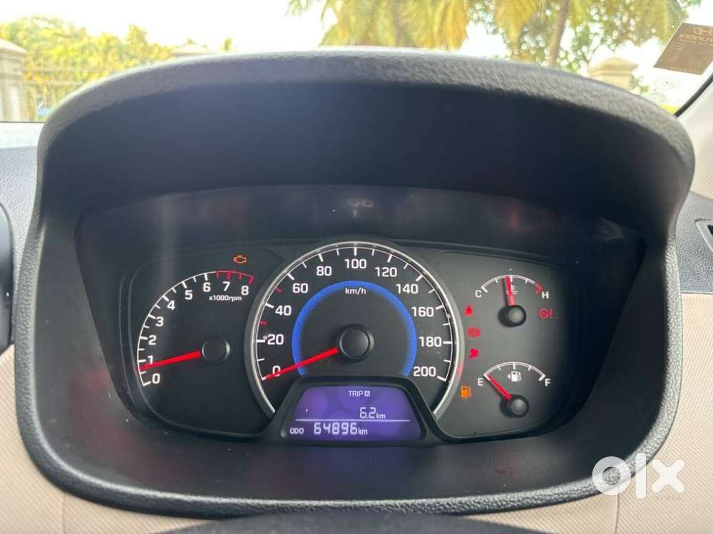 Hyundai Grand I10 Era, 2016, Petrol