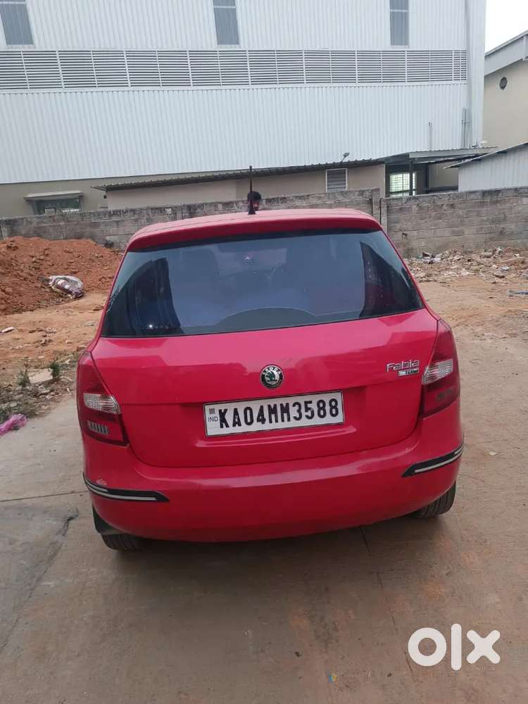 Skoda Fabia 2013 Diesel 97000 Km Driven