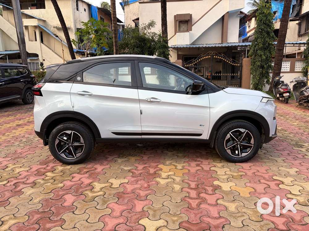 Tata Nexon Ev Empowered Plus Lr, 2024, Electric