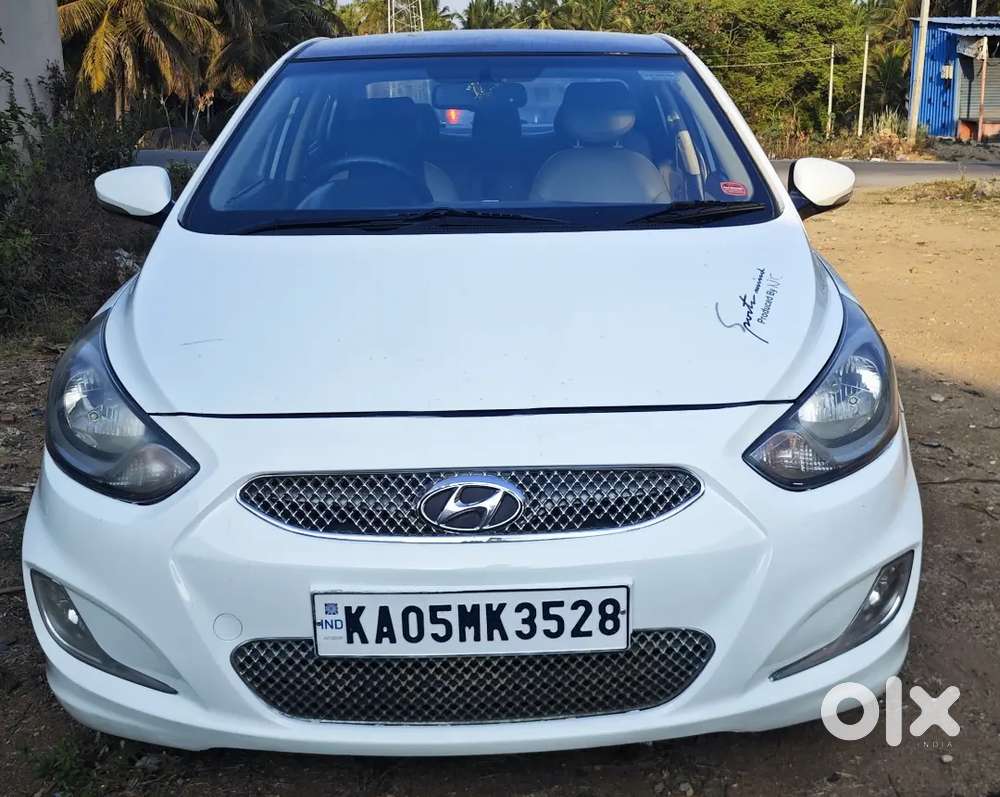 Hyundai Fluidic Verna 1.6 Sx Mt