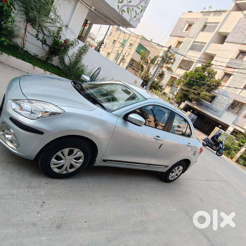 Maruti Suzuki Swift Dzire 1.3 Vxi, 2023, Petrol