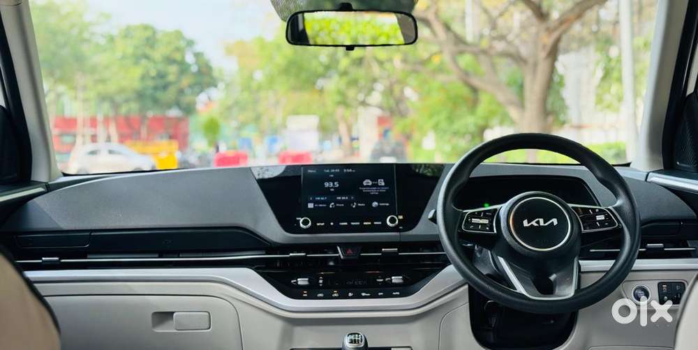 Kia Carens 1.4 Prestige 7 Str, 2024, Petrol