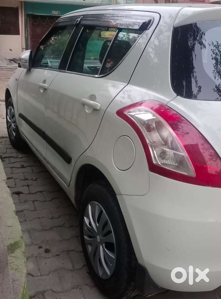 Maruti Suzuki Swift 2013 Diesel 95000 Km Driven