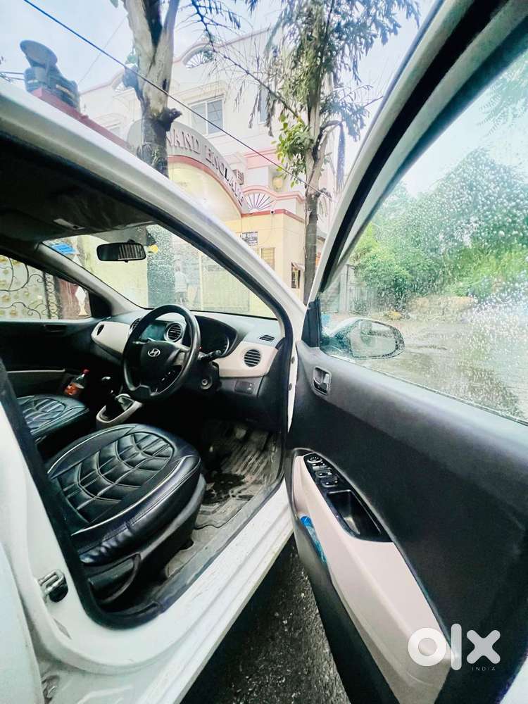 Hyundai Grand I10 Magna O At Petrol, 2016, Petrol