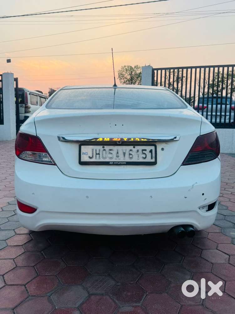 Hyundai Verna Crdi Vgt 1.5, 2013, Diesel