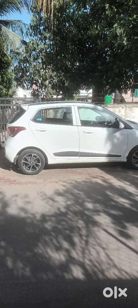 Hyundai Grand I10 Prime 2018 Petrol 28000 Km Driven Kampni Sarvis