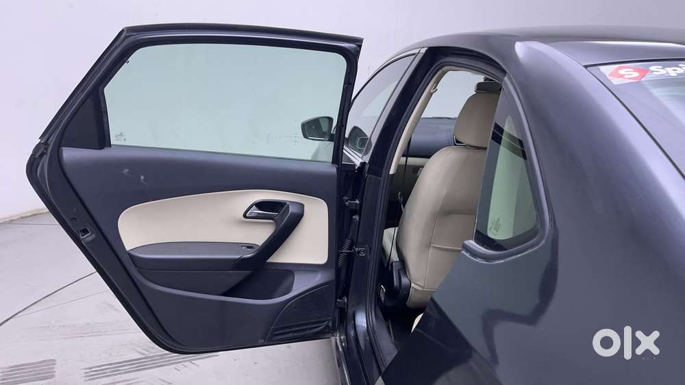 Skoda Rapid 1.0 Style At, 2020, Petrol
