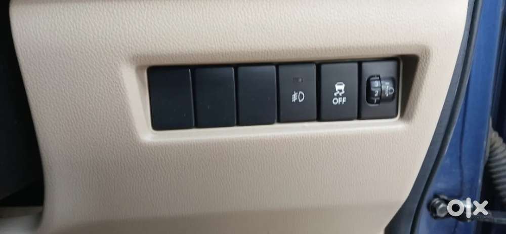 Maruti Suzuki Dzire Vxi Ags, 2025, Petrol