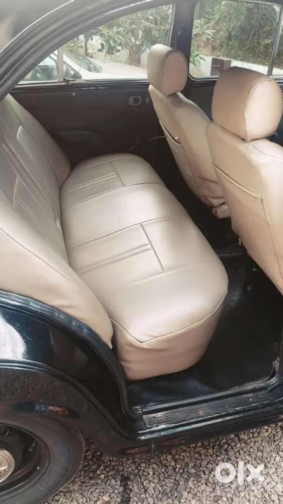 Ambassador Grand  Manual 2010 Model Ac