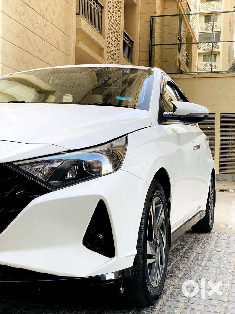 Hyundai I20 Asta (o) 1.2 Mt, 2023, Petrol