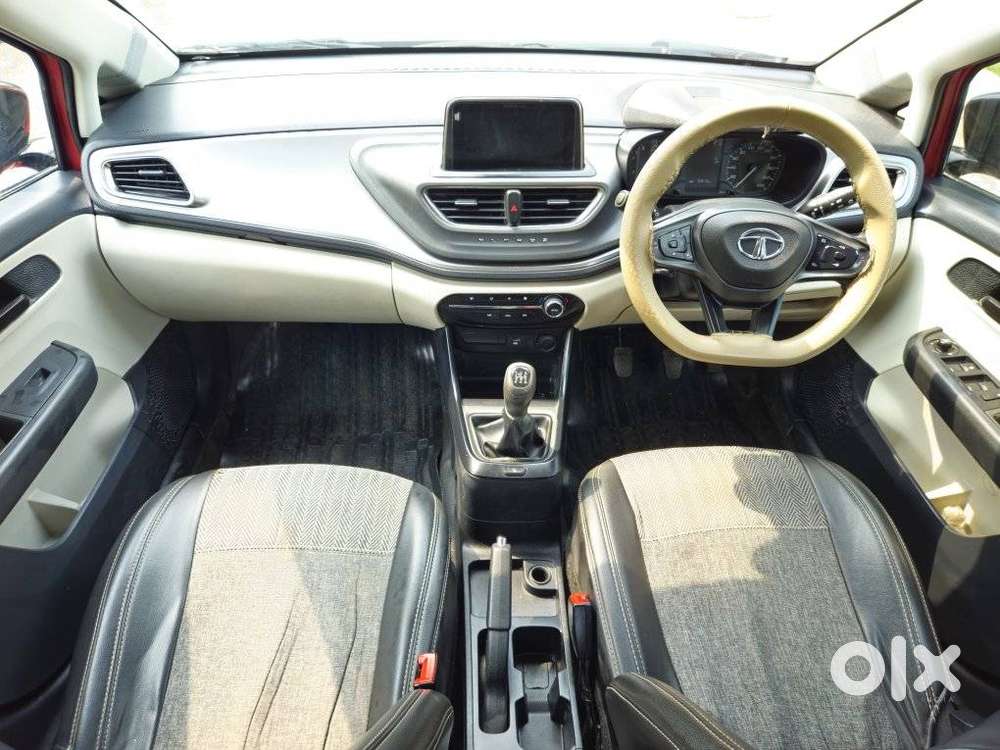 Tata Altroz 1.5 Xt Luxe Diesel, 2023, Diesel