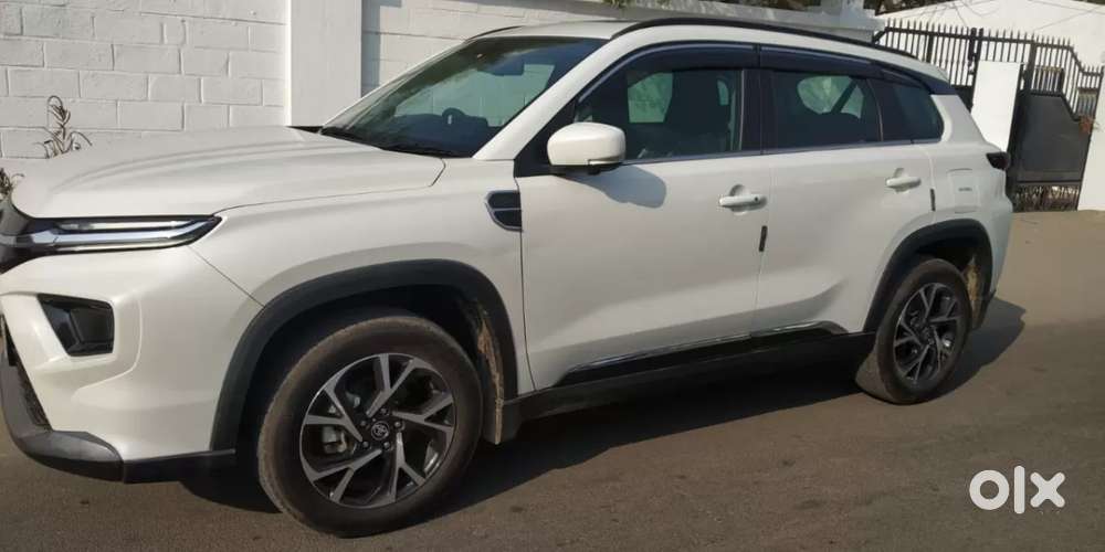 Toyota Urban Cruiser 1.5 High Grade Mt, 2022, Petrol