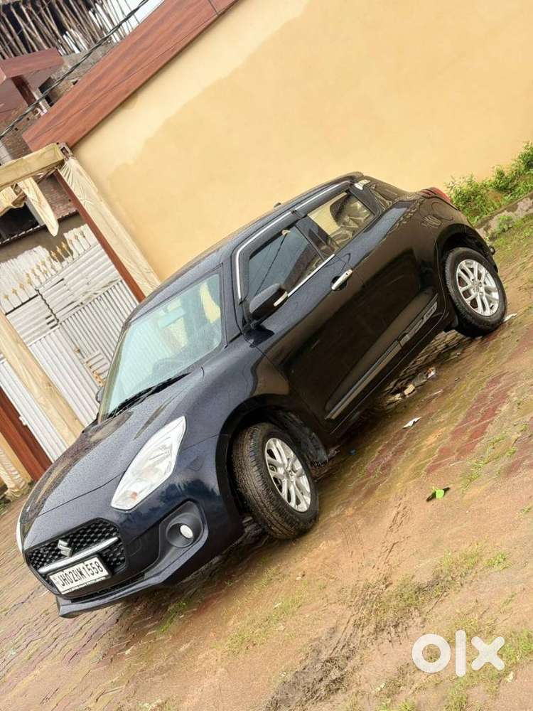 Maruti Suzuki Swift 1.3 Zxi, 2023, Petrol