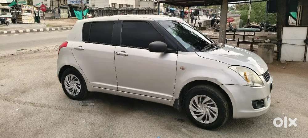 2nd Owner Maruti Swift 2011