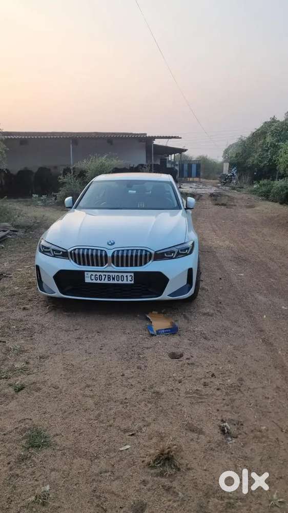 Bmw 3 Series 2024 Petrol 17500 Km Driven