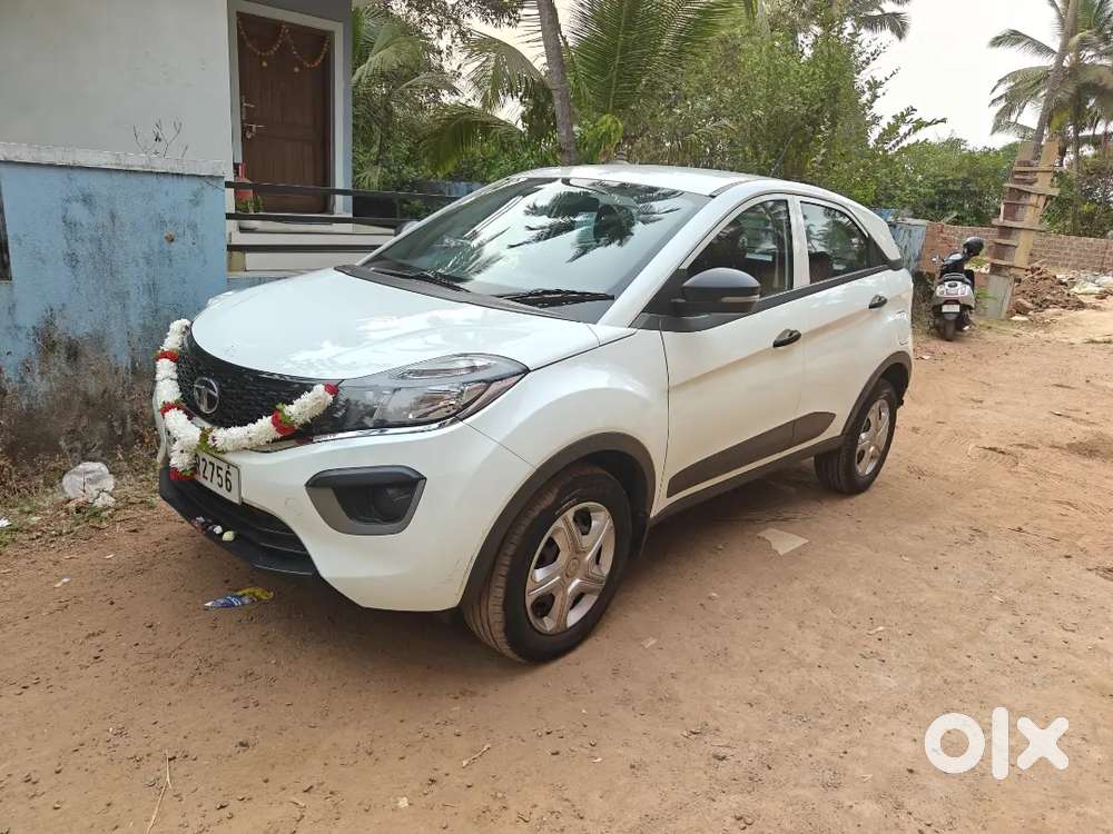 Tata Nexon 2019 Petrol 54000 Km Driven