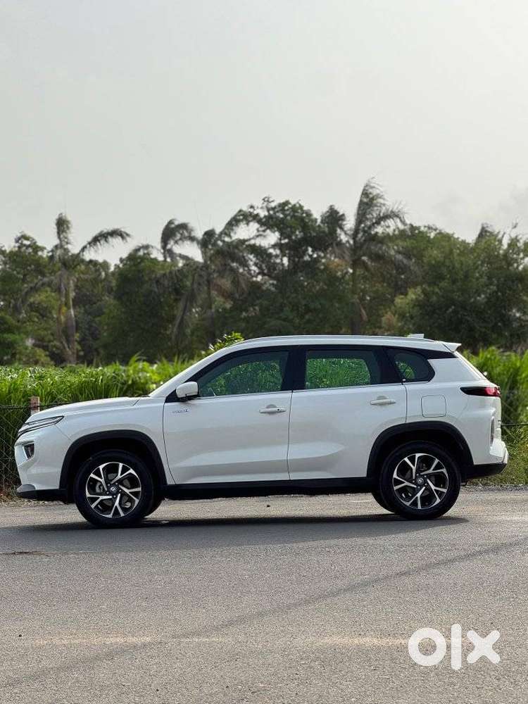 Toyota Urban Cruiser Hyryder 1.5 V Hybrid, 2024, Petrol