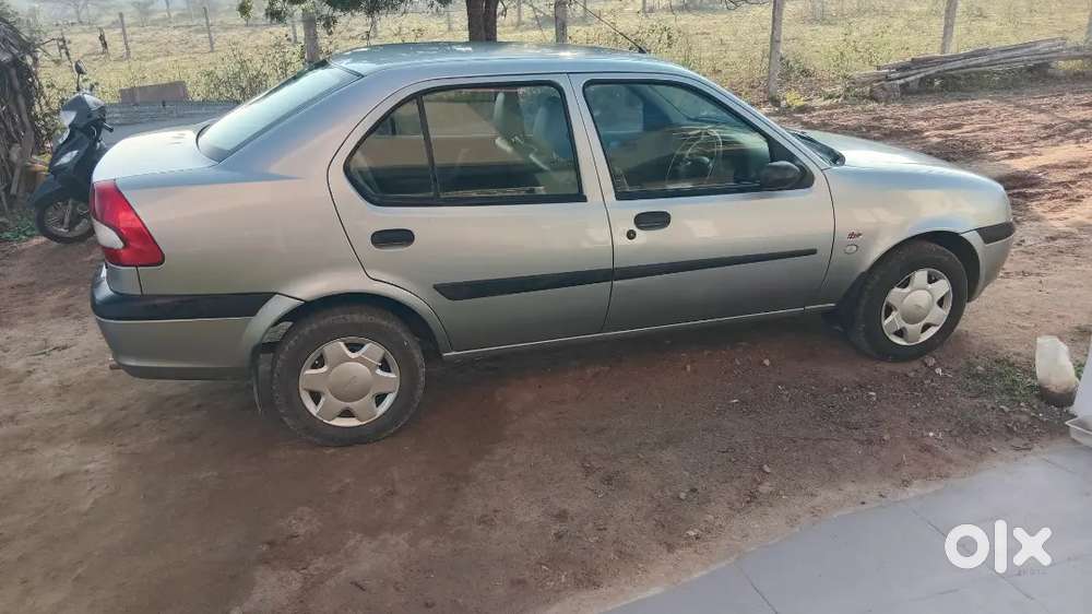 Ford Ikon 2003 Petrol 54000 Km Driven