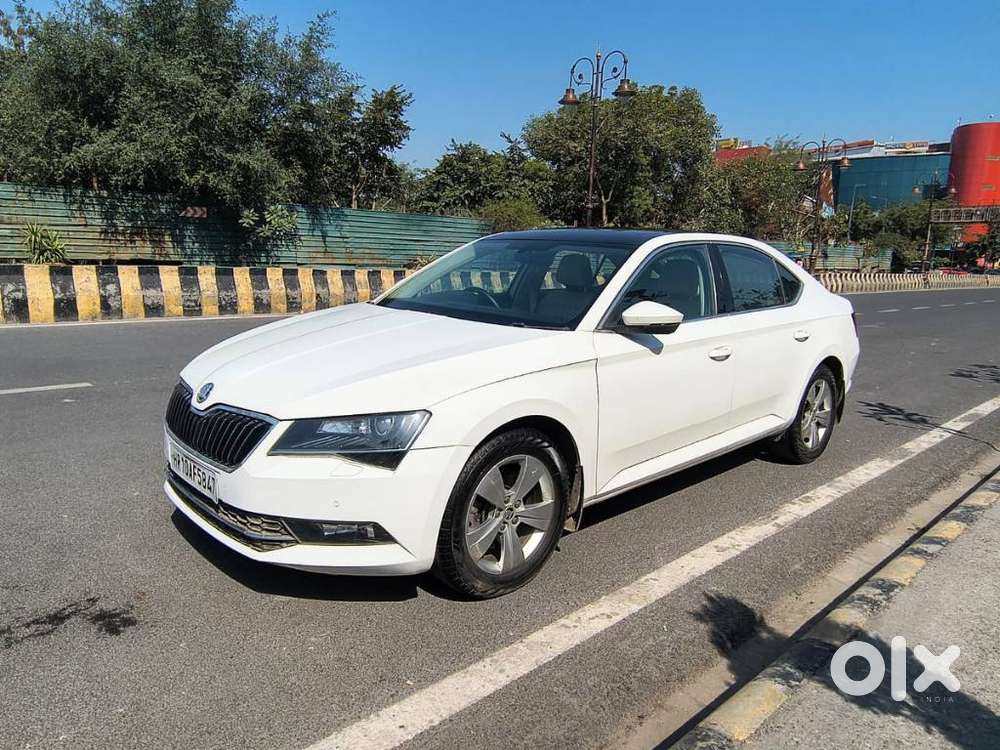 Skoda Superb Style 1.8, 2018, Petrol