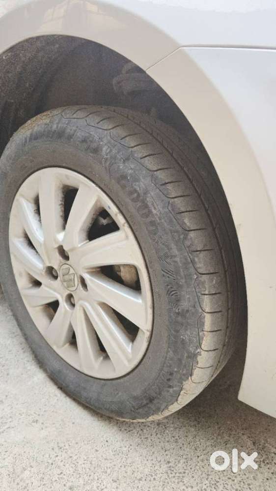 Maruti Suzuki Dzire Zdi Amt, 2016