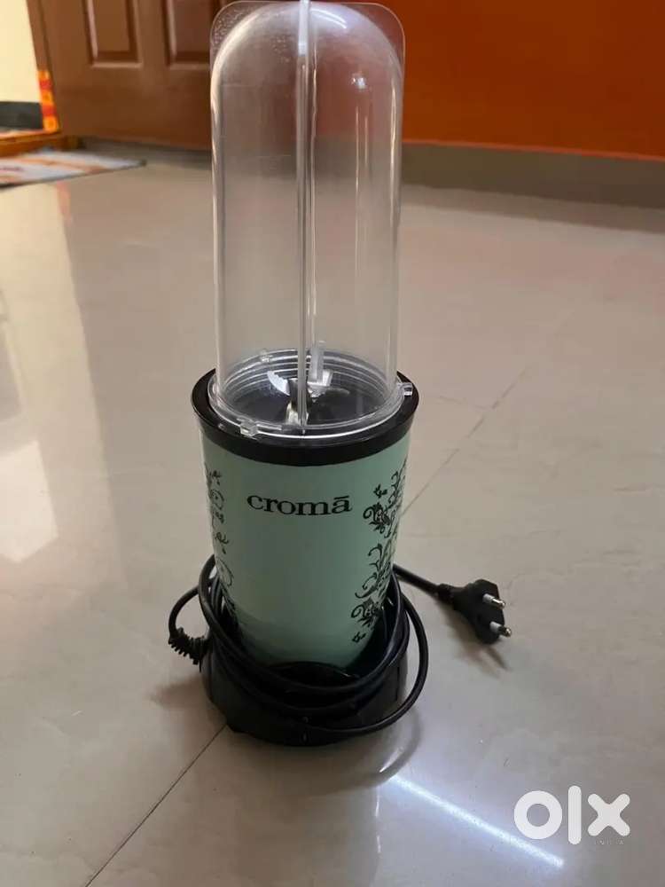 Croma smoothie and juice maker