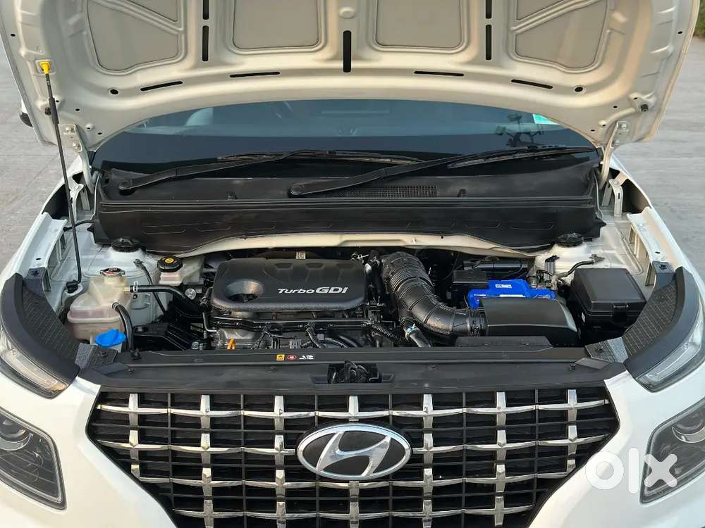 Hyundai Venue 2021 Petrol Well Maintained