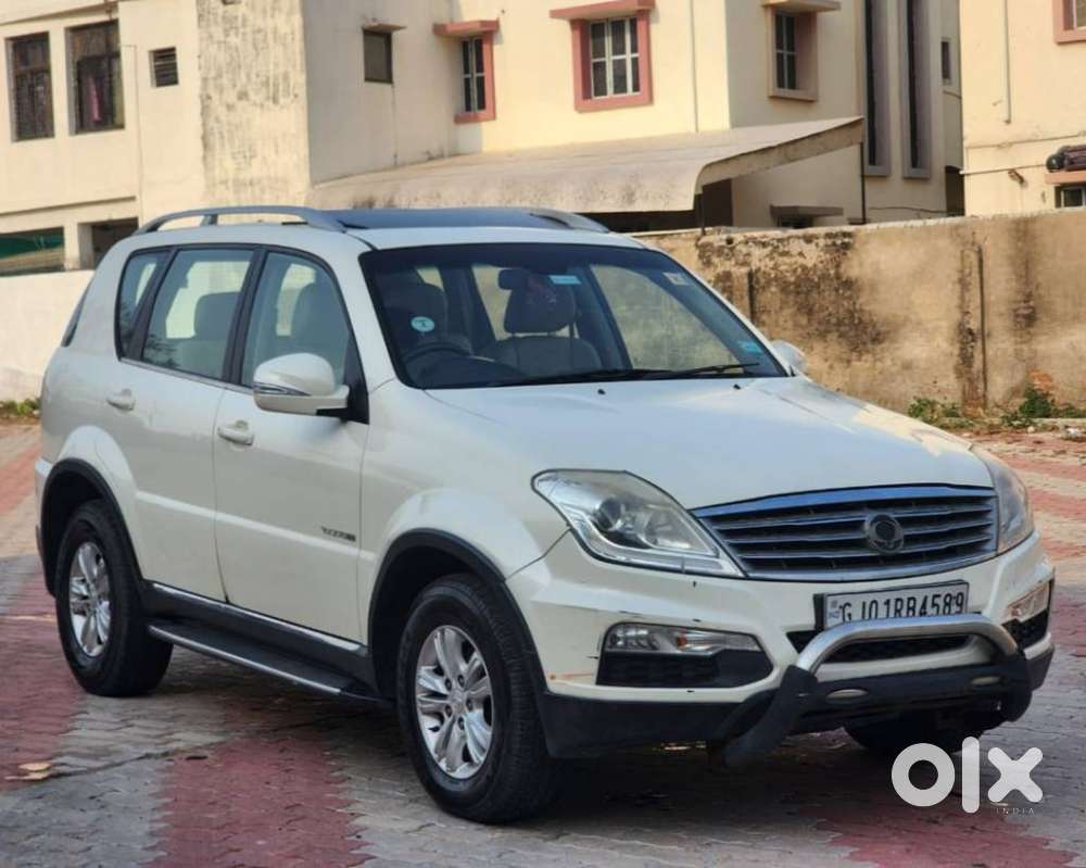 Mahindra Rexton, 2013, Diesel