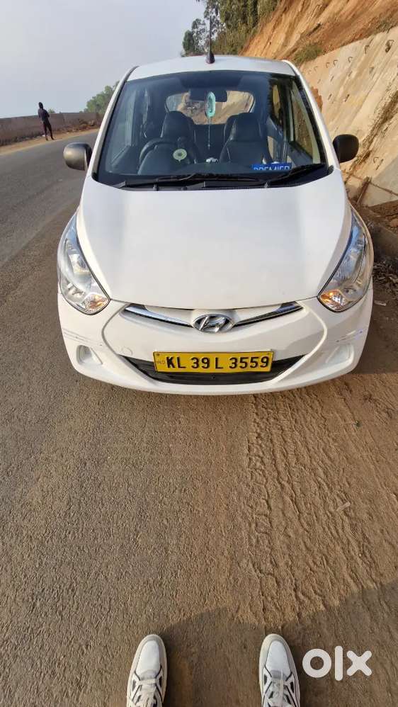 Hyundai Eon 2017 Cng & Hybrids 165000 Km Driven