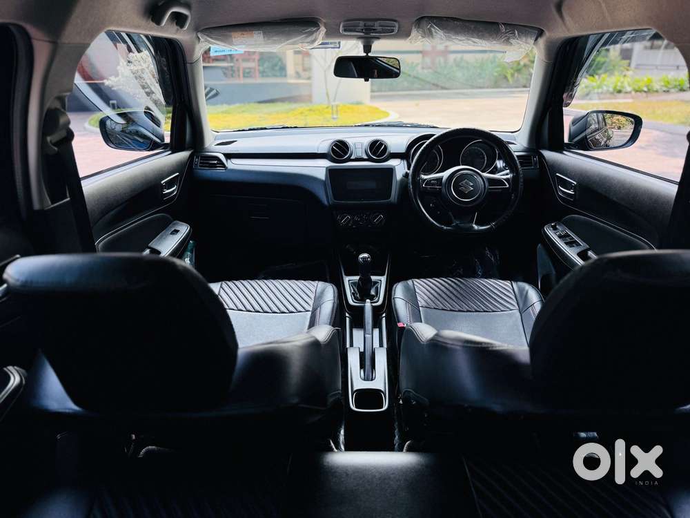 Maruti Suzuki Swift Vxi Optional, 2023, Petrol