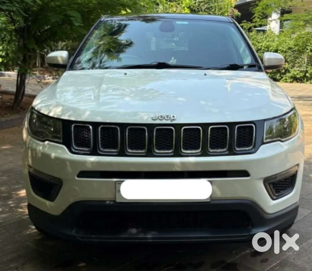 Well Maintained Jeep Compass 2019