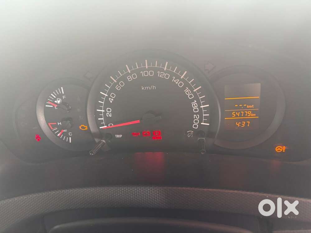 Maruti Swift Petrol Lxi (o) 2015