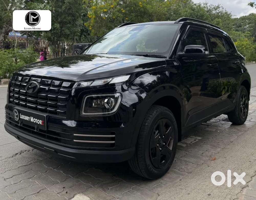 Hyundai Venue Sx 1.2 Mt Knight Edition, 2023, Petrol