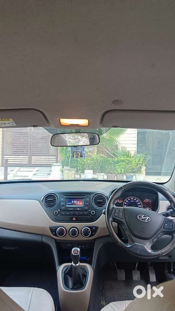Hyundai Grand I10 2015 Model Very Less Driven Well Maintained Car