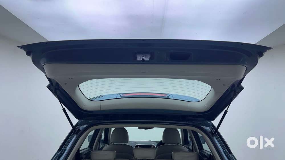 Mahindra Xuv300 W8 Option, 2022, Petrol