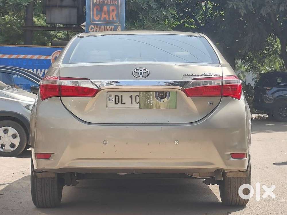 Toyota Corolla Altis G At, 2015, Petrol
