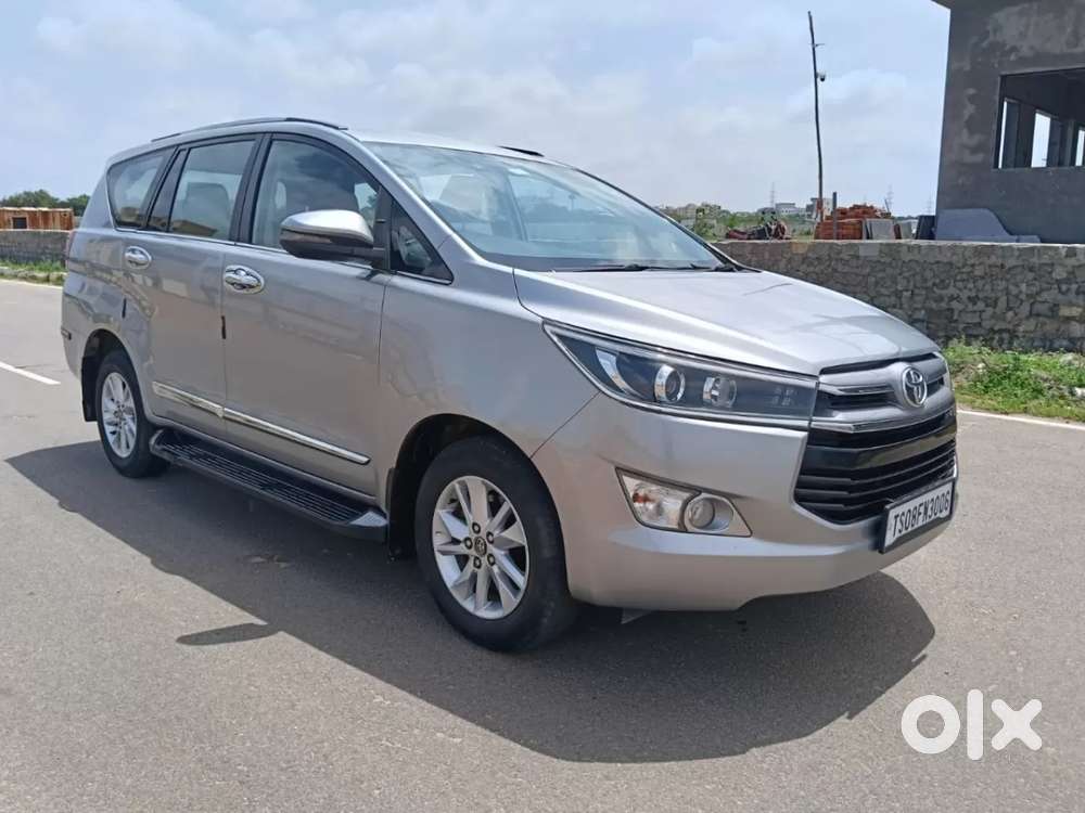 Toyota Innova Crysta 2.4 V 7 Str, 2017, Diesel