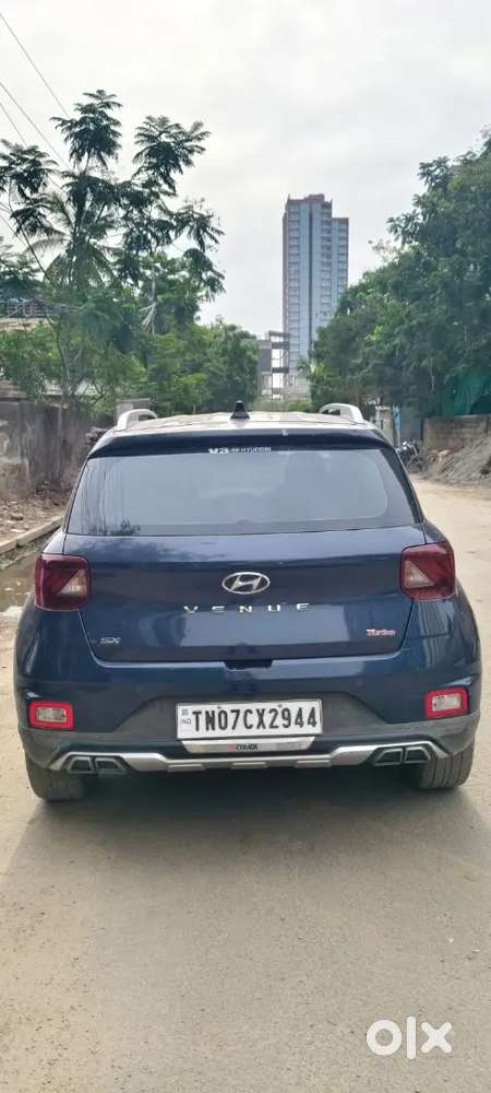 Hyundai Venue Turbo 2021