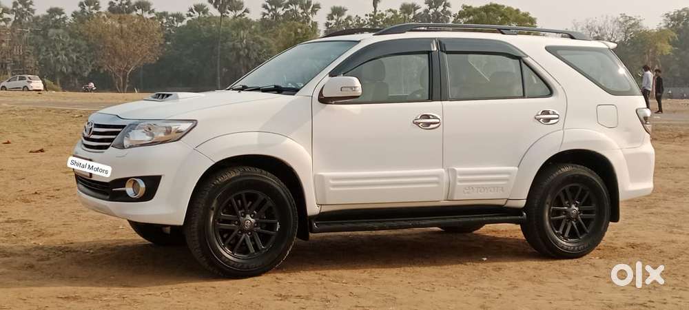 Toyota Fortuner 3.0 4x2 Automatic, 2015, Diesel