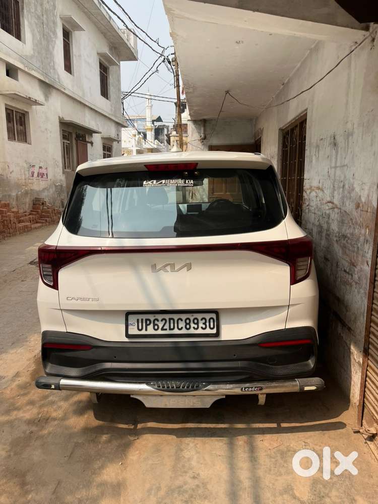 Kia Carens 2025 Diesel Well Maintained