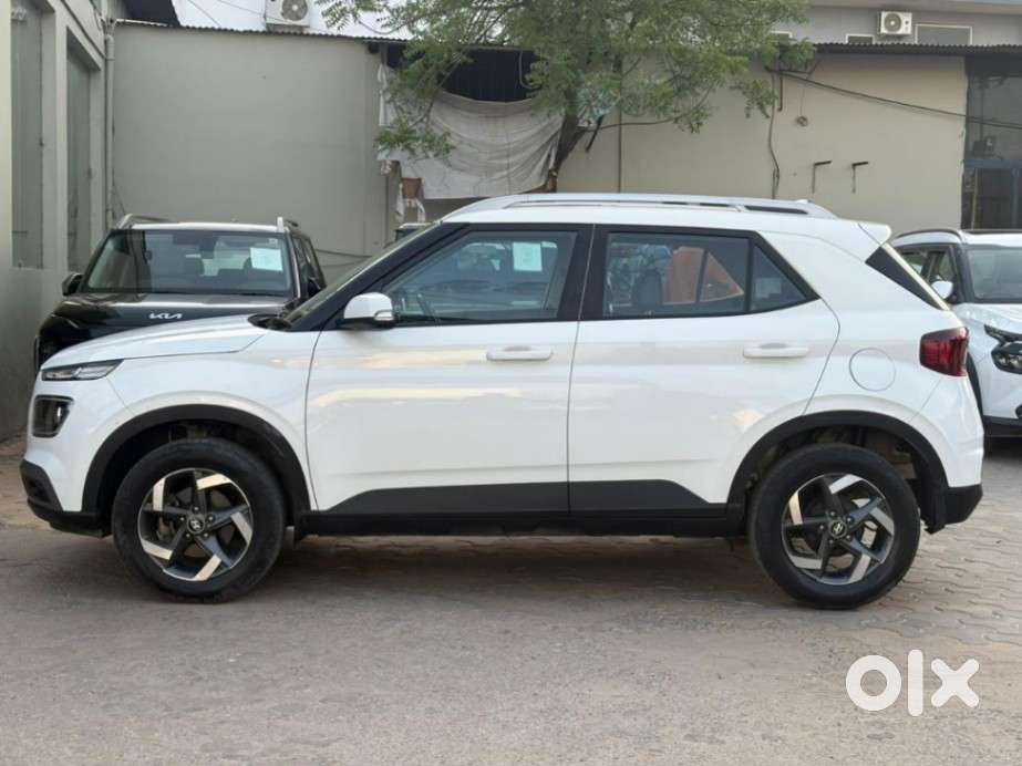 Hyundai Venue Sx (o) Mt 1.0 Turbo, 2020, Petrol